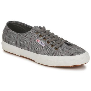 Sneakers uomo Superga 2750 GALLESU in grigio, perfette per un look casual e alla moda. Scarpe versatili ideali per ogni occasione, con suola in gomma resistente e design elegante. Acquista ora le tue Superga 2750 GALLESU grigie per un comfort senza pari e uno stile inconfondibile.