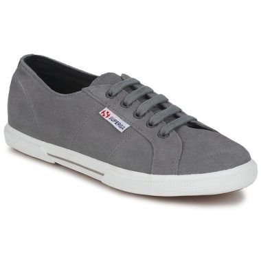 Sneakers Uomo Superga 2950 Grigio - Eleganti e versatili, queste scarpe in grigio offrono comfort e stile per ogni occasione. Acquista ora il tuo paio di Superga 2950 per un look alla moda e casual, perfette per l'uso quotidiano.