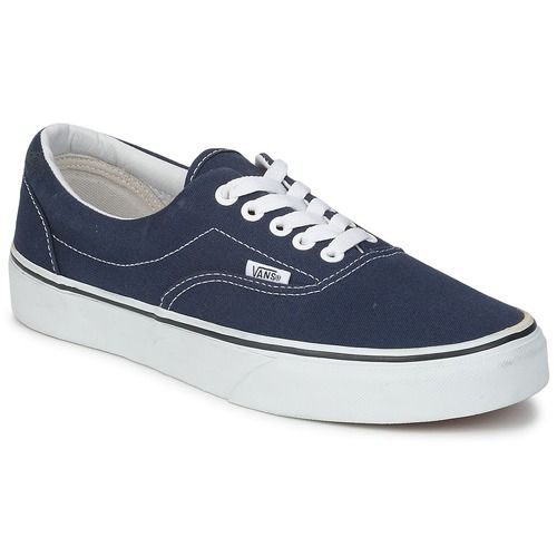 Sneakers uomo Vans ERA Blu, design sportivo e stiloso, perfette per ogni occasione casual. Scarpe Vans ideali per comfort e tendenza, realizzate con materiali di alta qualità. Aggiungi un tocco moderno al tuo guardaroba con queste scarpe iconiche, perfette per gli amanti dello streetwear. Acquista ora le Vans ERA Blu per un look unico e sofisticato.