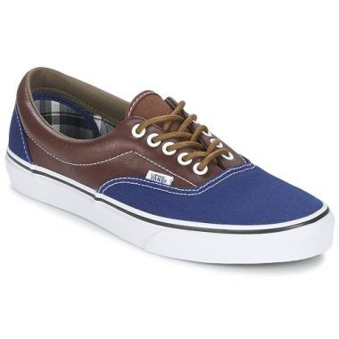 Sneakers Uomo Vans ERA Blu, eleganti e casual, perfette per il tempo libero e le attività quotidiane. Design moderno e versatile, ideali per abbinamenti con jeans e abbigliamento informale. Comfort e stile garantiti con Vans. Acquista ora le Vans ERA Blu Sneakers Uomo per un look trendy e alla moda.