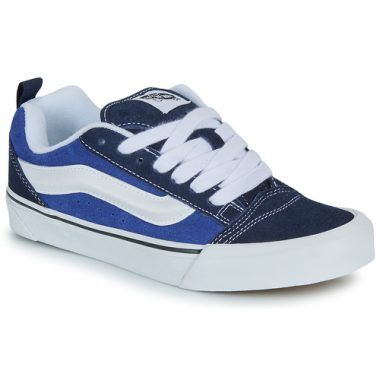 Sneakers uomo Vans Knu Skool Marine, stile urbano e comfort ottimale, perfette per ogni occasione. Design iconico con tonalità blu marine, suola resistente e dettagli distintivi. Acquista ora le Vans Knu Skool Marine per un look alla moda e un’ottima performance!