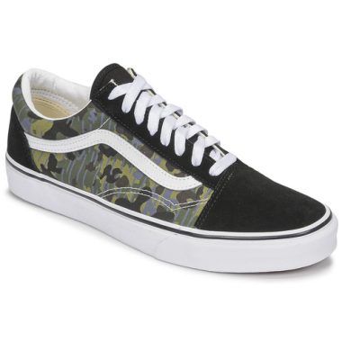 Sneakers uomo Vans Old Skool Nero, un modello iconico e versatile ideale per ogni occasione. Design classico con suola in gomma per comfort e resistenza, perfette per un look urbano e alla moda. Scopri il perfetto equilibrio tra stile e funzionalità con le Vans Old Skool Nero.