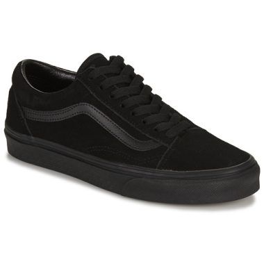 Sneakers Uomo Vans UA Old Skool Nero: eleganti e versatili, perfette per ogni occasione. Design classico con tomaia in pelle scura, suola in gomma resistente e comfort ottimale. Ideali per fashionisti e amanti dello streetwear. Scopri il tuo stile unico con queste iconiche scarpe Vans.