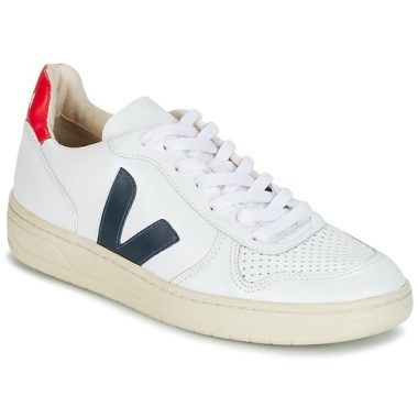 Sneakers Uomo Veja V-10 Bianco, scarpe casual eleganti in pelle vegana, design sostenibile, soletta in gomma riciclata, ideale per il tuo stile quotidiano. Acquista ora le Veja V-10 per un look moderno e ecologico.