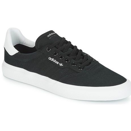 Sneakers uomo adidas 3MC Nero, eleganti e comode, perfette per il tuo stile quotidiano. Design moderno e materiali di alta qualità per un comfort duraturo. Ideali per ogni occasione, queste sneakers garantiranno un look trendy e alla moda. Acquista ora le adidas 3MC Nero per un upgrade al tuo guardaroba!