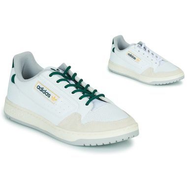 Sneakers Uomo adidas NY 90 Bianco, stile sportivo e casual, perfette per un look trendy. Scarpe adatte per ogni occasione, con comodità e supporto per il piede. Acquista ora le adidas NY 90 Bianco e completa il tuo outfit con un tocco di classe.