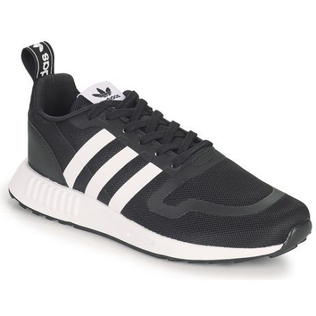 Sneakers uomo adidas SMOOTH RUNNER Nero, perfette per uno stile sportivo e casual. Design moderno e comfort eccezionale, ideali per attività all'aperto e abbigliamento quotidiano. Acquista ora le sneakers adidas SMOOTH RUNNER per un look alla moda e prestazioni superiori.