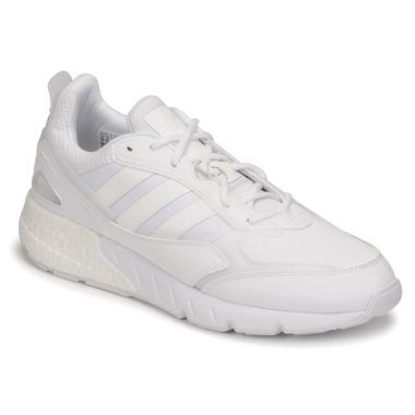 Sneakers uomo adidas ZX 1K BOOST 2.0 Bianco - Design moderno e comodo per un look sportivo. Ideali per ogni occasione, queste sneakers offrono una suola BOOST per un'ammortizzazione leggera e reattiva. Perfette per gli amanti dello stile e della performance, le adidas ZX 1K BOOST 2.0 Bianco sono un must-have nel guardaroba maschile. Acquista ora e completa il tuo outfit con queste sneakers di alta qualità!