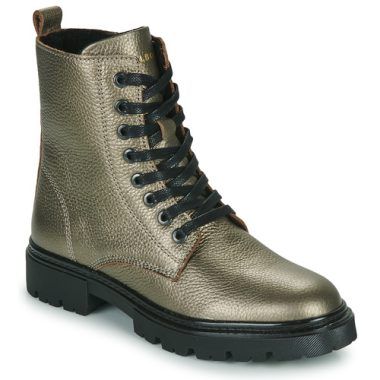 Stivaletti Bullboxer per bambina ragazza AJS500E6LCPGD in oro, eleganti e alla moda, ideali per ogni occasione. Realizzati con materiali di alta qualità, questi stivaletti offrono comfort e stile per le piccole fashioniste. Perfetti per completare l'outfit, disponibili in diverse misure. Acquista ora per dare un tocco di lusso al guardaroba della tua bambina!