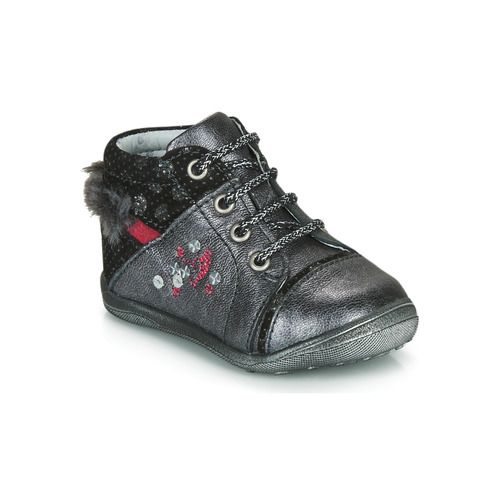 Stivaletti Catimini ROULETTE grigi per bambina ragazza, ideali per il massimo comfort e stile. Design alla moda, perfetti per occasioni casual e giornate all'aperto. Scegli la qualità Catimini per le scarpe delle tue piccole.