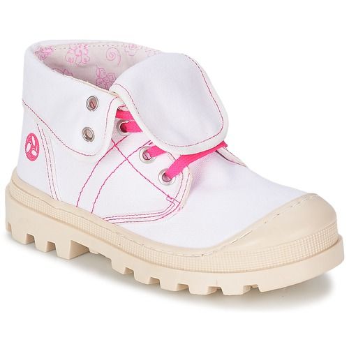 Stivaletti bambina ragazza Citrouille et Compagnie BASTINI Bianco, eleganti e comodi, perfetti per ogni occasione. Acquista online gli stivali per bambini di alta qualità, ideali per la stagione invernale.