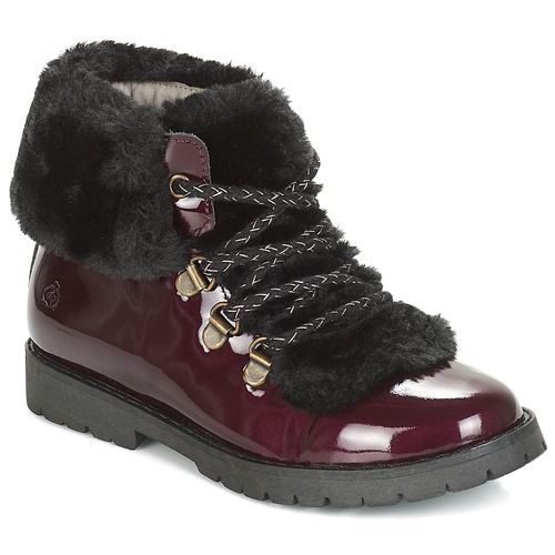 Stivaletti bambina ragazza Citrouille et Compagnie JUTTER in rosso, eleganti e comodi, ideali per ogni occasione. Realizzati con materiali di alta qualità, questi stivaletti offrono stile e comfort per le piccole fashioniste. Perfetti per l'autunno e l'inverno, si abbinano facilmente a qualsiasi outfit. Compra ora gli stivaletti Citrouille et Compagnie JUTTER per un look alla moda!
