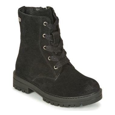 Stivaletti Gioseppo per bambina Ragazza modello DASSEL in colore nero, eleganti e confortevoli, ideali per completare ogni look. Perfetti per la stagione, offrono stile e praticità, rendendoli un must-have per il guardaroba delle più giovani. Acquista ora gli stivaletti Gioseppo DASSEL per un tocco di classe e comfort.