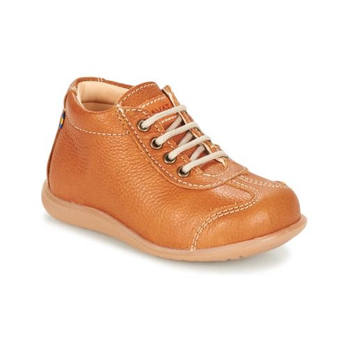 Stivaletti Kavat ALMUNGE per bambina in colore marrone, realizzati con materiali di alta qualità. Perfetti per ogni occasione, questi stivaletti offrono comfort e stile. Ideali per l’uso quotidiano e adatti per ogni stagione, i Kavat Stivaletti bambina ragazza ALMUNGE sono la scelta perfetta per le giovani fashioniste. Acquista ora per aggiungere un tocco di eleganza al guardaroba della tua bambina!
