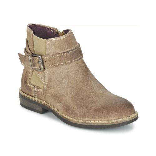 Stivaletti bambina ragazza Mod’8 NEL Beige, eleganti e alla moda, perfetti per ogni occasione. Realizzati con materiali di alta qualità per garantire comfort e durata. Ideali per completare il look delle piccole fashioniste, disponibili nella collezione 2024.