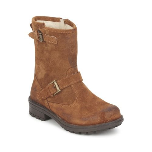 Stivaletti bambina ragazza Naturino marrone, eleganti e comodi, ideali per il tempo libero e l'uso quotidiano. Perfetti per ogni occasione, questi stivaletti assicurano stile e comfort ai piedi delle più piccole. Scopri l'alta qualità e il design moderno di Naturino, il miglior alleato per la moda infantile.