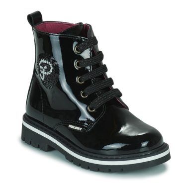 "Stivaletti Pablosky 413919 per bambina ragazza in colore nero, ideali per il comfort e lo stile diario. Acquista ora i migliori stivaletti per ragazze Pablosky, perfetti per ogni occasione."