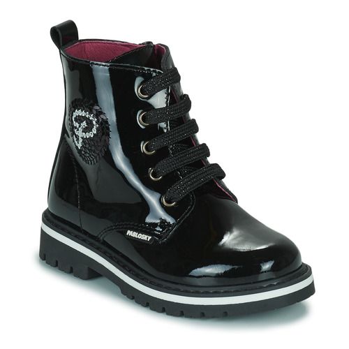 "Stivaletti Pablosky 413919 per bambina ragazza in colore nero, ideali per il comfort e lo stile diario. Acquista ora i migliori stivaletti per ragazze Pablosky, perfetti per ogni occasione."
