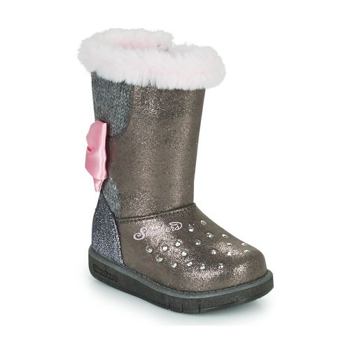 Stivaletti bambina ragazza Skechers GLITZY GLAM Oro, eleganti stivaletti per bambini con design scintillante, ideali per ogni occasione. Realizzati con materiali di alta qualità, offrono comfort e stile. Perfetti per completare il look delle piccole fashioniste, sono la scelta ideale per la stagione. Acquista ora i tuoi Skechers Stivaletti GLITZY GLAM Oro e fai brillare il guardaroba della tua bambina!