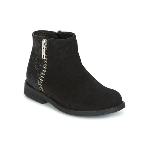 Stivaletti bambina ragazza Young Elegant People FABIOLAD in color nero, eleganti e alla moda, ideali per ogni occasione. Scarpe versatili per giovani fashioniste, con design contemporaneo e comfort ottimale. Perfetti per completare outfit di stile per bambini.