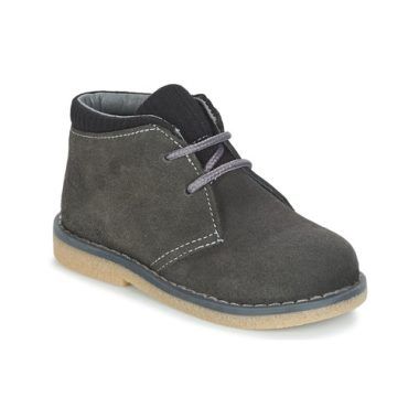 Stivaletti bambino ragazzo Citrouille et Compagnie JUSSA Grigio, eleganti e alla moda, realizzati in morbido materiale per garantire comfort e durata. Perfetti per ogni occasione, con suola antiscivolo per sicurezza. Ideali per completare il look di ogni piccolo avventuriero. Acquista ora!