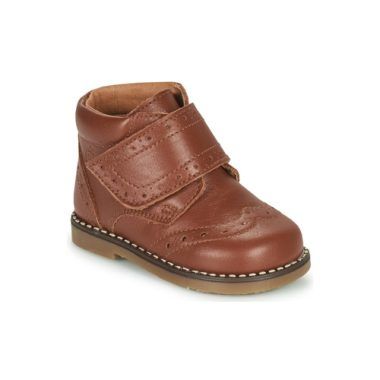 Stivaletti bambino ragazzo Citrouille et Compagnie PROYAL Marrone, eleganti e comodi, perfetti per l'inverno. Design moderno e resistente, ideali per passeggiate e attività all'aperto. Acquista ora gli stivaletti di alta qualità per il comfort del tuo bambino.