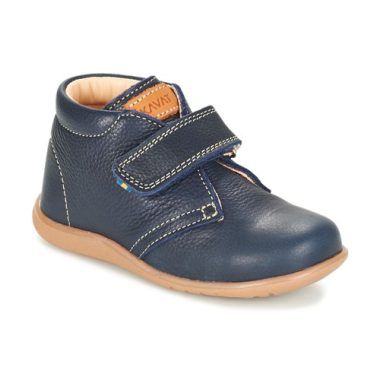 Stivaletti Kavat per bambini e ragazzi modello HAMMAR in blu, perfetti per il comfort e la moda. Realizzati con materiali di alta qualità, questi stivaletti offrono traspirabilità e resistenza, ideali per le attività quotidiane e le avventure all'aria aperta. Design accattivante e versatile, adatto a ogni outfit. Acquista ora i Kavat Stivaletti bambino ragazzo HAMMAR Blu per garantire stile e praticità ai tuoi piccoli!