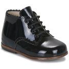 Stivaletti bambino ragazzo Little Mary VIVALDI Nero, eleganti e resistenti, perfetti per ogni occasione. Realizzati con materiali di alta qualità, offrono comfort e stile, ideali per il look dei più piccoli. Acquista ora i Little Mary VIVALDI Nero e fai felice il tuo bambino!