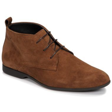 Stivaletti Uomo Carlington EONARD Marrone: eleganti calzature in pelle di alta qualità, perfette per ogni occasione. Design sofisticato e resistente, ideale per il comfort quotidiano. Acquista ora gli stivaletti Carlington EONARD Marrone per un look alla moda.