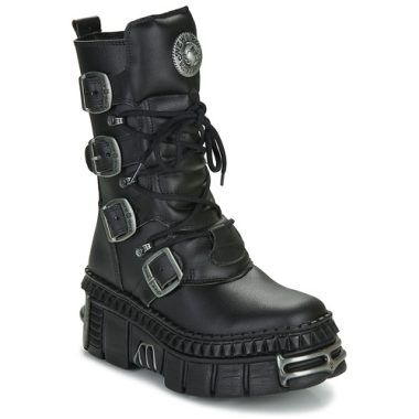 Stivaletti Uomo New Rock WALL 1473 VEGAN in Nero, realizzati in materiali vegani, design trendy e resistente, ideali per un look alla moda. Perfetti per ogni occasione, uniscono comfort e stile, rendendo questi stivaletti un must-have per gli amanti della moda sostenibile.