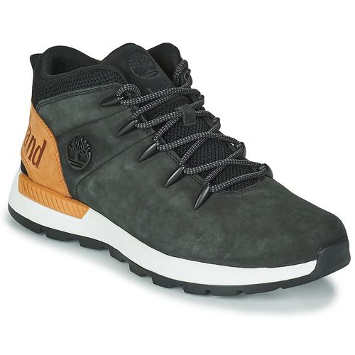 Stivaletti Uomo Timberland Sprint Trekker Mid Nero, eleganti e resistenti, ideali per le avventure all'aperto. Design moderno e materiali di alta qualità per il massimo comfort e stile. Perfetti per ogni stagione e abbinabili a diversi outfit. Acquista ora i Timberland Sprint Trekker Mid Nero e arricchisci il tuo guardaroba!