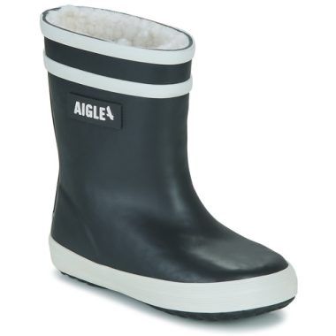 Stivali da neve Aigle per bambina, modello BABY FLAC FUR 2 in blu, ideali per affrontare l'inverno. Realizzati con materiali di alta qualità, offrono comfort e calore. Perfetti per le attività all'aperto, questi stivali garantiscono aderenza e sicurezza. Acquista ora le Aigle Scarpe da neve bambina ragazza per garantire stile e protezione al tuo bambino.