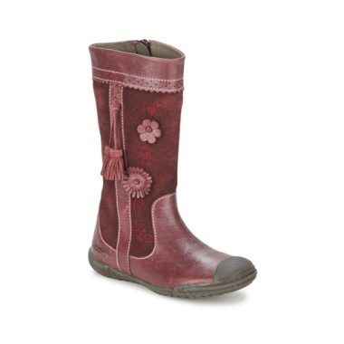 Stivali Mod'8 KLAN per bambina in rosso, perfetti per ogni occasione. Realizzati con materiali di alta qualità, questi stivali offrono comfort e stile, ideali per completare qualsiasi outfit. Acquista ora gli stivali KLAN per ragazza e assicurati il miglior look per le tue piccole!