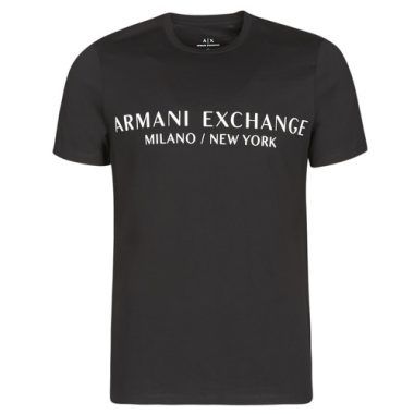 T-shirt uomo Armani Exchange HULI Nero maniche corte, eleganza casual e stile moderno. Realizzata in cotone di alta qualità, questa T-shirt è perfetta per un look trendy e versatile. Ideale per outfit estivi o come base per un look stratificato, la T-shirt Armani Exchange HULI è un must-have nel guardaroba maschile. Perfetta per il tempo libero, il lavoro o le occasioni informali. Acquista ora e completa il tuo look con il fashion brand Armani Exchange.