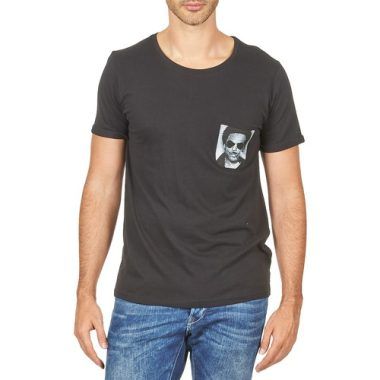 T-shirt uomo Eleven Paris LENNYPOCK Nero, maniche corte, ideale per un look casual e moderno. Perfetta per outfit estivi e occasioni informali, realizzata con materiali di alta qualità per garantire comfort e stile. Acquista ora la tua T-shirt Eleven Paris LENNYPOCK Nero per aggiungere un tocco di eleganza al tuo guardaroba.