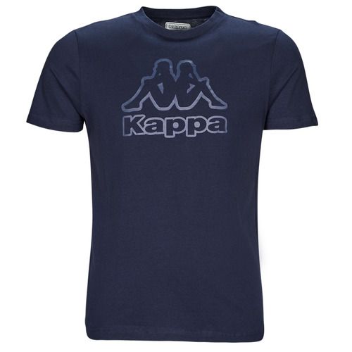 T-shirt Kappa CREEMY Marine da uomo a maniche corte, colore blu navy, realizzata in cotone morbido e traspirante. Perfetta per outfit casual e sportivi, ideale per la stagione estiva. Stile contemporaneo e logo Kappa distintivo sul petto. Acquista ora la tua T-shirt Kappa CREEMY Marine per un look fresco e alla moda.