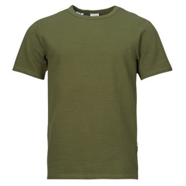 T-shirt uomo Selected SLHSANDER kaki maniche corte, ideale per look casual e alla moda. Realizzata in cotone di alta qualità, questa t-shirt offre comfort e stile. Perfetta da abbinare a jeans o pantaloni per un outfits versatile. Disponibile nella taglia giusta per ogni uomo, rappresenta un must-have nel guardaroba. Acquista ora la tua T-shirt Selected SLHSANDER kaki per elevare il tuo stile quotidiano.