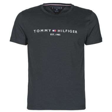 T-shirt uomo Tommy Hilfiger CORE TOMMY LOGO nera, maniche corte, elegante e versatile, ideale per ogni occasione. Perfetta per il guardaroba maschile, combina stile e comfort, rappresentando il marchio iconico Tommy Hilfiger. Acquista ora la tua T-shirt uomo per un look casual e alla moda.