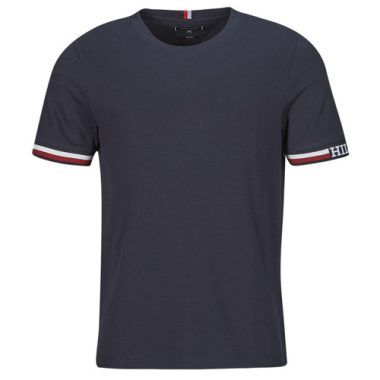T-shirt uomo Tommy Hilfiger MONOTYPE BOLD GS TIPPING TEE Marine, maniche corte, stile casual, fibra di alta qualità, design elegante e moderno per un look versatile. Perfetta per abbinamenti quotidiani o occasioni informali. Disponibile in diverse taglie.