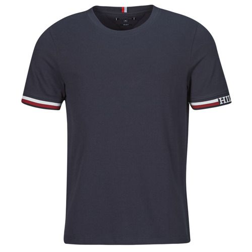 T-shirt uomo Tommy Hilfiger MONOTYPE BOLD GS TIPPING TEE Marine, maniche corte, stile casual, fibra di alta qualità, design elegante e moderno per un look versatile. Perfetta per abbinamenti quotidiani o occasioni informali. Disponibile in diverse taglie.