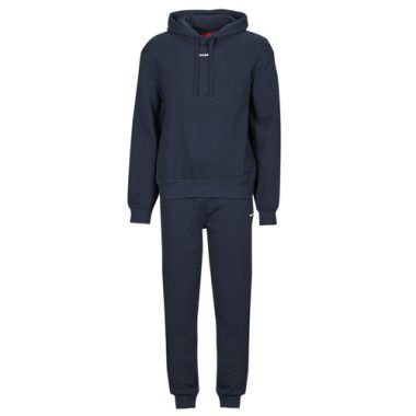 Tuta Uomo HUGO Tracksuit_DapoDayote Marine, elegante e confortevole, ideale per il tempo libero e l'allenamento. Realizzata con materiali di alta qualità, questa tuta offre un fit perfetto e un design moderno. Perfetta per chi cerca stile e funzionalità, disponibile in colore marine. Ideale per outfit sportivi e casual.