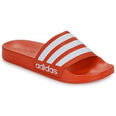Ciabatte uomo adidas ADILETTE SHOWER Rosso, comode e alla moda, ideali per l'estate e l'uso quotidiano. Perfette per la piscina e il tempo libero, queste ciabatte offrono comfort e stile. Scopri il massimo del relax con le adidas ADILETTE SHOWER, il must-have per ogni guardaroba estivo.