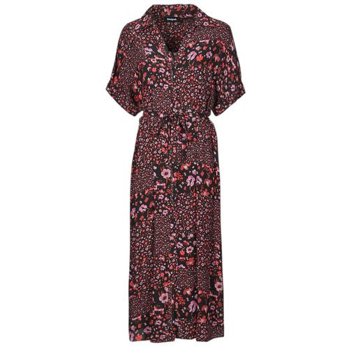 Abito lungo donna Desigual VEST_CANDELA in multicolore, elegante e alla moda, ideale per occasioni speciali e casual. Questo vestito lungo presenta un design unico e affascinante che valorizza ogni silhouette, perfetto per la stagione primaverile ed estiva. Aggiungi un tocco di stile al tuo guardaroba con l'abito lungo Desigual VEST_CANDELA.