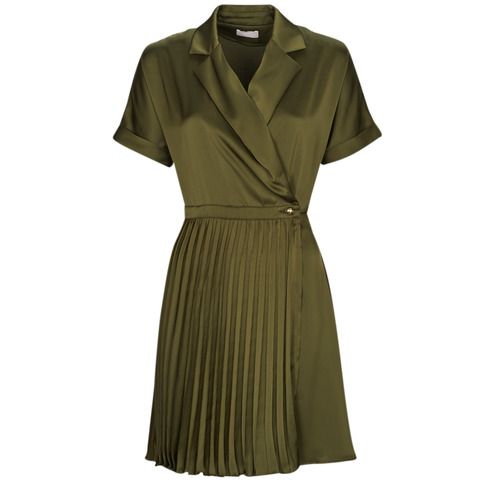 Abito corto Liu Jo TS NAV Kaki Donna, elegante e alla moda, perfetto per occasioni speciali e uscite informali. Realizzato in materiale di alta qualità, questo vestito valorizza la silhouette femminile. Un must-have per il guardaroba di ogni donna che ama lo stile e la comodità. Disponibile in una raffinata tonalità kaki, ideale da abbinare con accessori trendy.