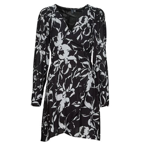 Abito corto Vero Moda VMPOLLIANA LS SHORT DRESS WVN in nero per donna, elegante e versatile, ideale per occasioni speciali e look quotidiani. Realizzato in tessuto di alta qualità, offre comfort e stile. Perfetto da abbinare con accessori per un outfit chic e alla moda.