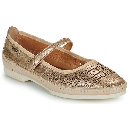 Ballerine Pikolinos AGUILAS W6T Oro per donna: eleganti e comode, realizzate in materiali di alta qualità, perfette per ogni occasione. Tomaia dorata brillante che aggiunge un tocco di lusso, ideale per outfit casual e formali. Scarpe versatili e trendy per la donna moderna.