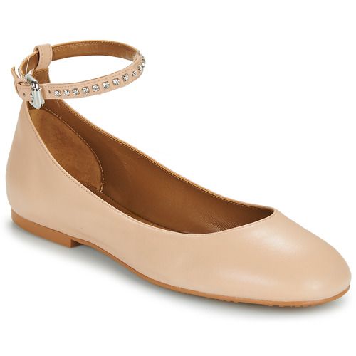 Ballerine See by Chloé LYNETTE Beige per Donna - eleganti scarpe da ballerina, ottime per ogni occasione, in morbido materiale di alta qualità, design raffinato e comfort eccezionale. Perfette per abbinamenti casual e formali, un must-have per il tuo guardaroba primaverile-estivo. Acquista ora le ballerine LYNETTE e donati stile e comodità!