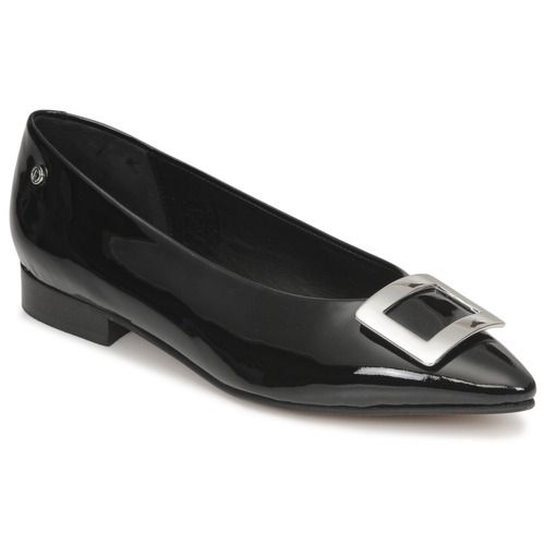 Ballerine Fericelli OVELLIE in nero, eleganti e versatili, ideali per ogni occasione. Queste ballerine donna uniscono comfort e stile, perfette per completare il tuo look. Acquista ora le OVELLIE per un tocco di classe e praticità nel tuo guardaroba.