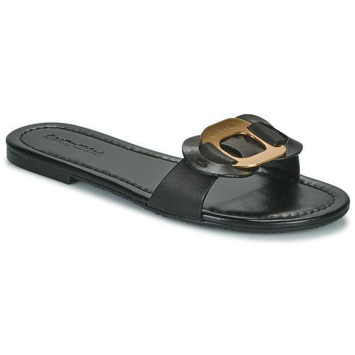 Ciabatta Donna See by Chloé CHANY SB40010A in Nero, elegante e alla moda, realizzata in materiali di alta qualità. Perfetta per un look casual-chic, ideale per la stagione estiva. Acquista ora per un comfort stile senza tempo!