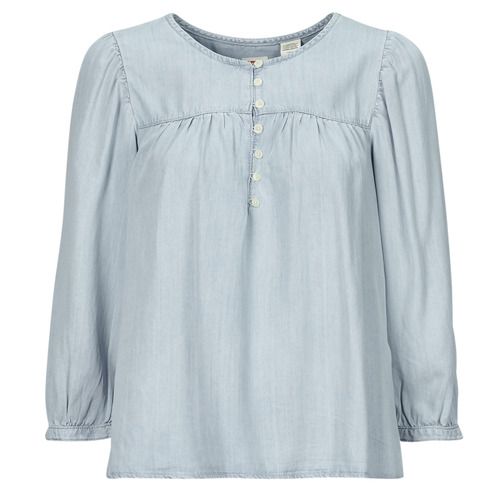 Camicia Donna Levi's HALSEY 3/4 SLV BLOUSE Blu, elegante e trendy, perfetta per ogni occasione. Realizzata con materiali di alta qualità, questa blusa a maniche 3/4 offre comfort e stile. Ideale da abbinare a jeans o pantaloni eleganti per un look raffinato. Disponibile nel classicissimo blu, rappresenta un must-have per il guardaroba femminile.